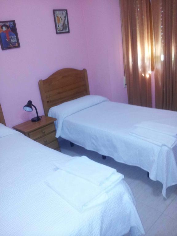 Hostal El Alba Brunete Oda fotoğraf