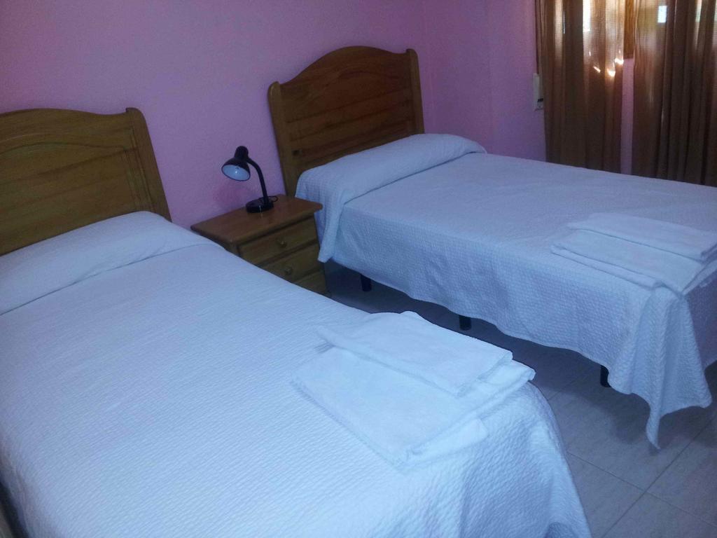 Hostal El Alba Brunete Oda fotoğraf